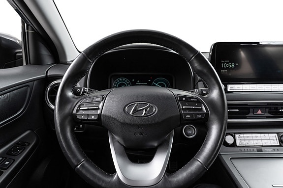 Hyundai Kona 11 of 24