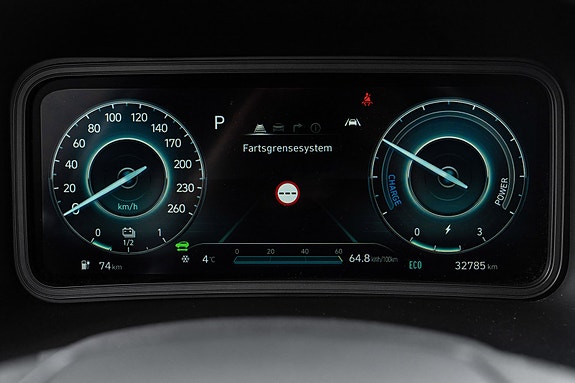 Hyundai Kona 12 of 24