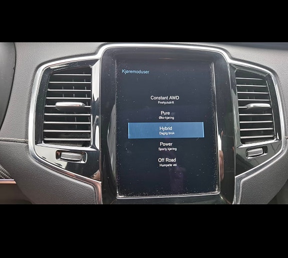 Volvo XC90 14 of 17