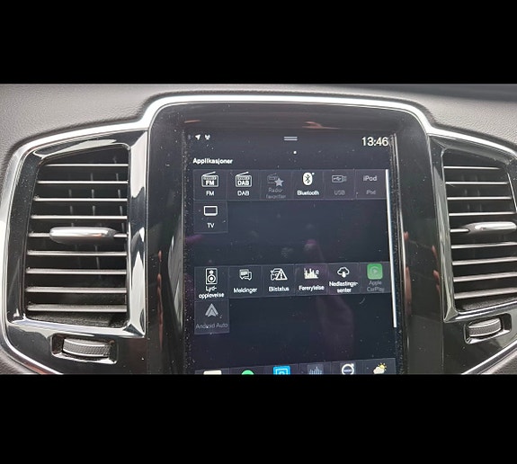 Volvo XC90 13 of 17