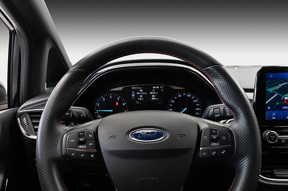 Ford Fiesta 10 of 22