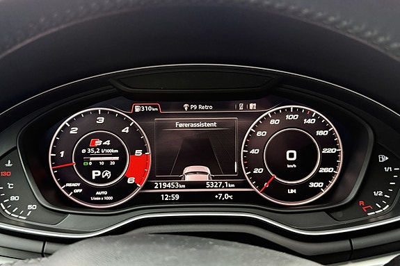 Audi A4 allroad 22 of 30