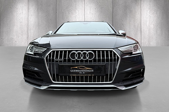 Audi A4 allroad 2 of 30
