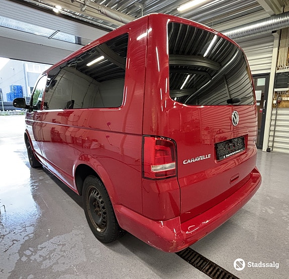 Volkswagen Caravelle 3 of 10