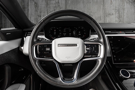 Land Rover Range Rover Sport 29 of 30