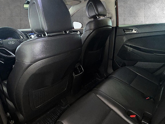 Hyundai Tucson 12 of 20