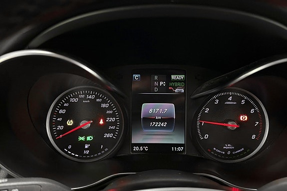 Mercedes-Benz GLC350 e 10 of 24