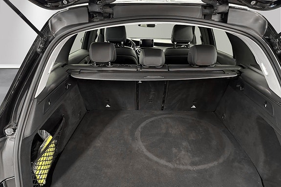 Mercedes-Benz GLC350 e 5 of 24