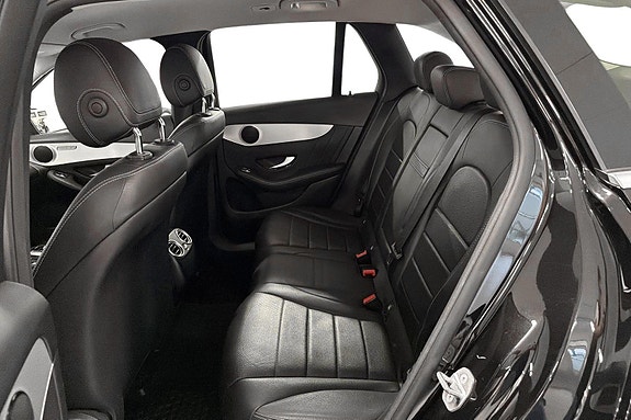 Mercedes-Benz GLC350 e 7 of 24