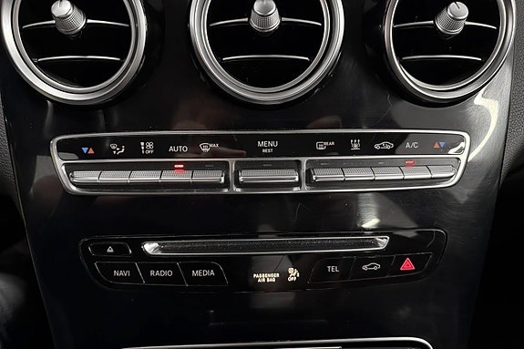 Mercedes-Benz GLC350 e 15 of 24