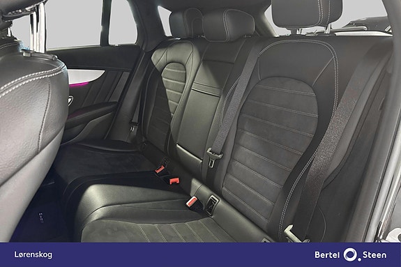 Mercedes-Benz EQC400 12 of 28
