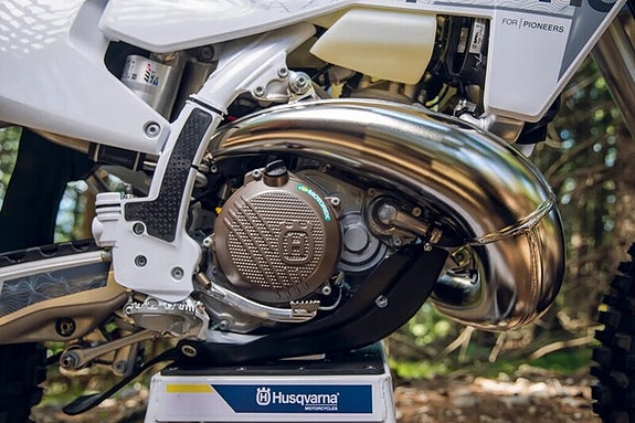 Husqvarna TE 300 PRO Enduro 2-takt Toppmodell PÅ VEI INN 25 of 30