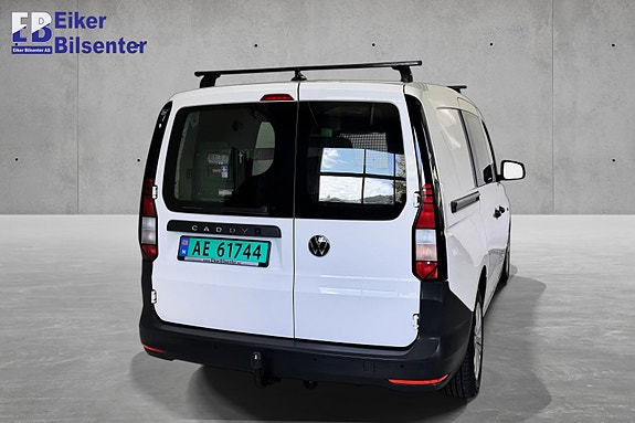 Volkswagen Caddy Maxi 11 of 30