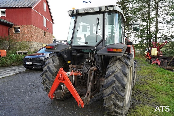 Massey Ferguson 6140 m/ frontlaster 6 of 30