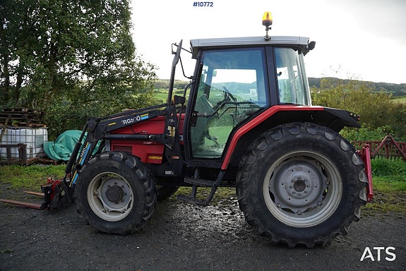Massey Ferguson 6140 m/ frontlaster 8 of 30