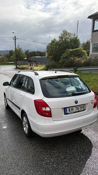 Skoda Fabia 2 of 12