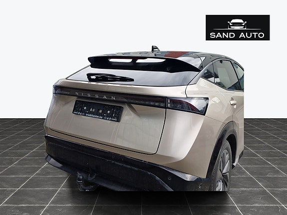 Nissan Ariya 4 of 23