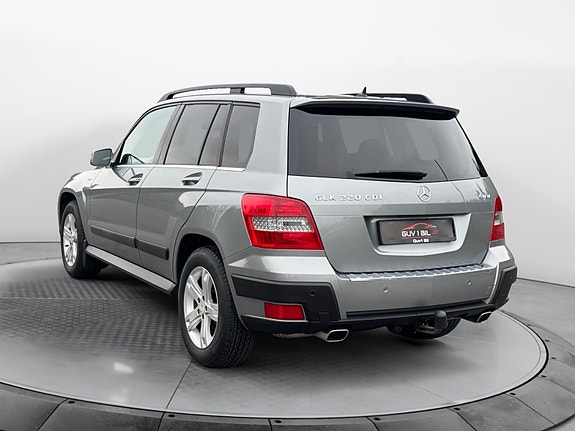 Mercedes-Benz GLK220 6 of 15