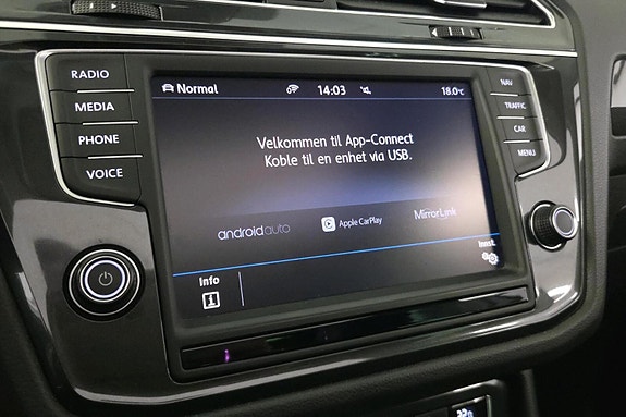 Volkswagen Tiguan 18 of 30