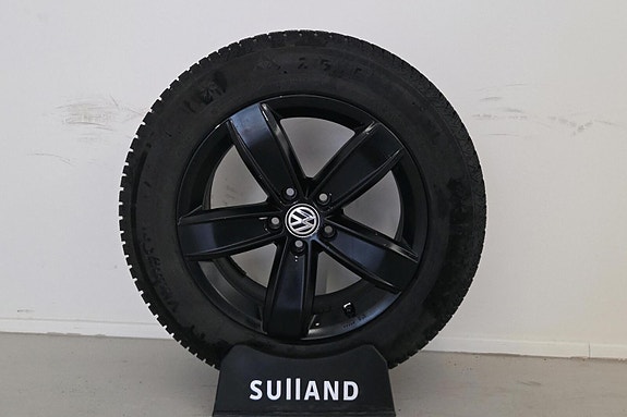 Volkswagen Tiguan 30 of 30