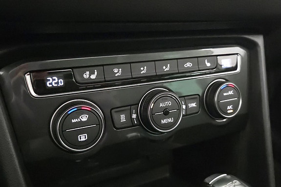 Volkswagen Tiguan 21 of 30