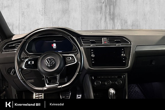 Volkswagen Tiguan 13 of 30