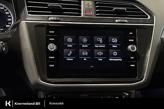 Volkswagen Tiguan 25 of 30