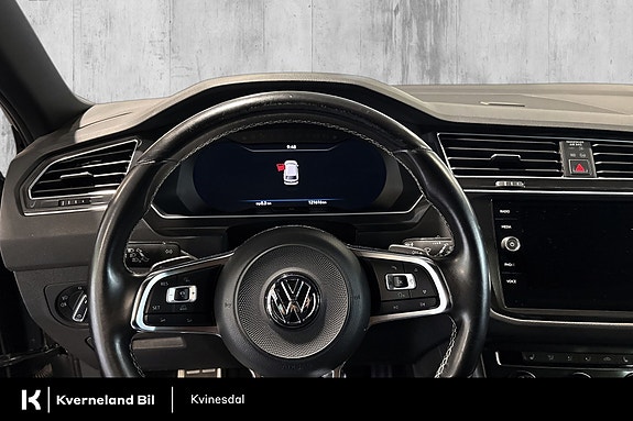 Volkswagen Tiguan 14 of 30