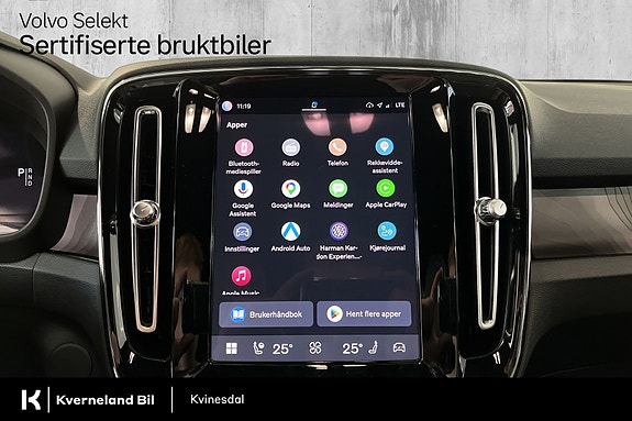 Volvo XC40 24 of 29