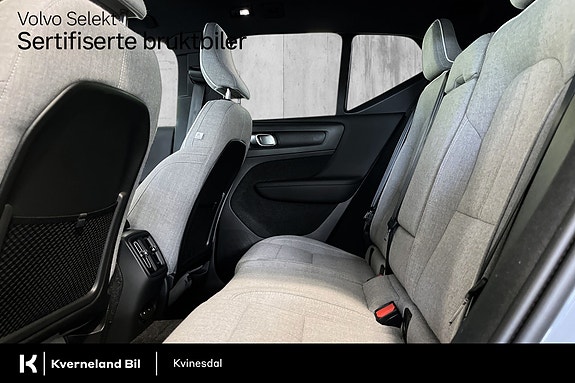 Volvo XC40 18 of 29