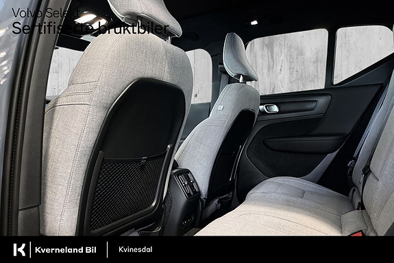 Volvo XC40 19 of 29