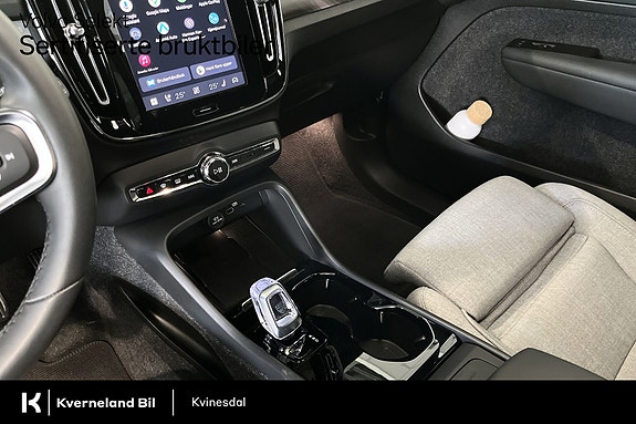 Volvo XC40 25 of 29