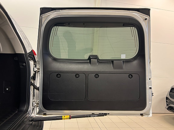 Toyota Land Cruiser 24 of 30