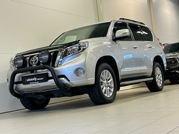 Toyota Land Cruiser 19 of 30