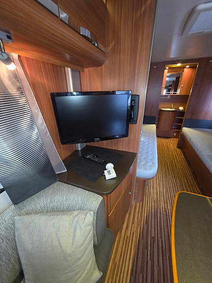 Adria Adora 613HT 10 of 29