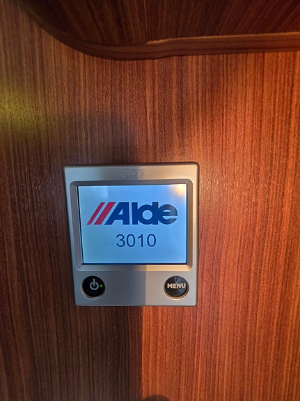 Adria Adora 613HT 22 of 29