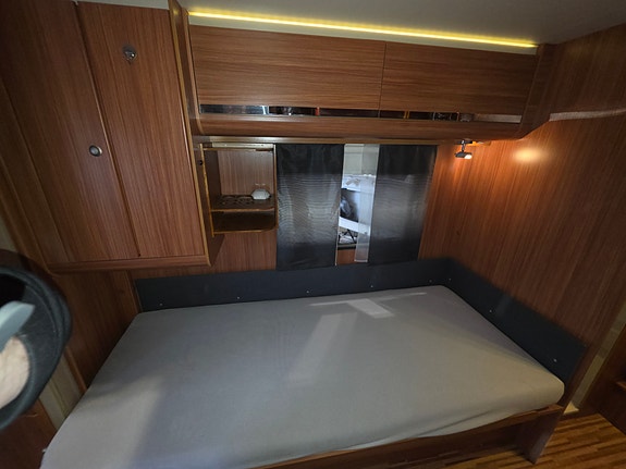 Adria Adora 613HT 25 of 29