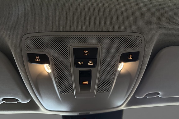 Mercedes-Benz GLA220 d 18 of 19