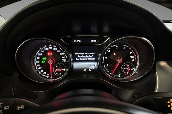Mercedes-Benz GLA220 d 16 of 19