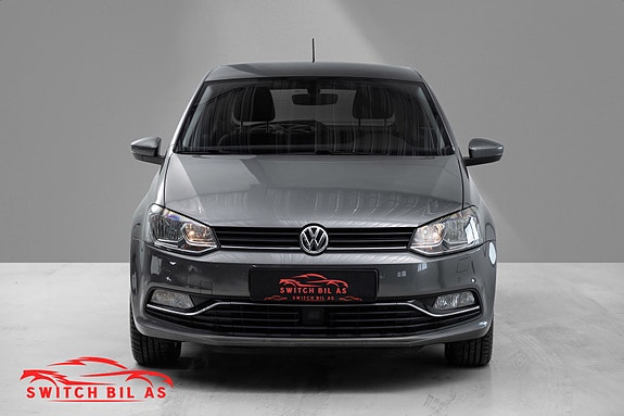 Volkswagen Polo 2 of 19