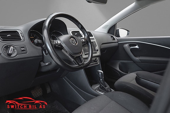 Volkswagen Polo 13 of 19