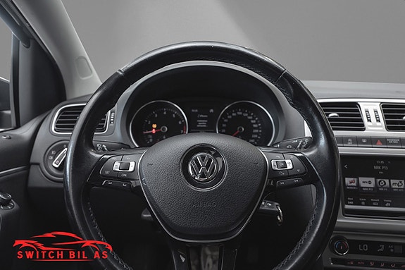 Volkswagen Polo 14 of 19