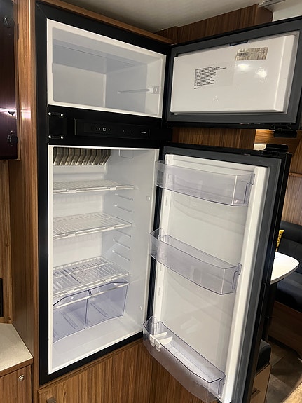 Polar 730, Alde, Gulvvarme, Mover, Stekeovn, 8 soveplasser 19 of 30
