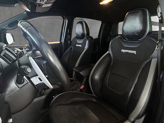 Ford Ranger Raptor 9 of 20