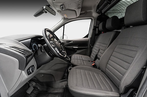 Ford Transit Connect 22 of 27