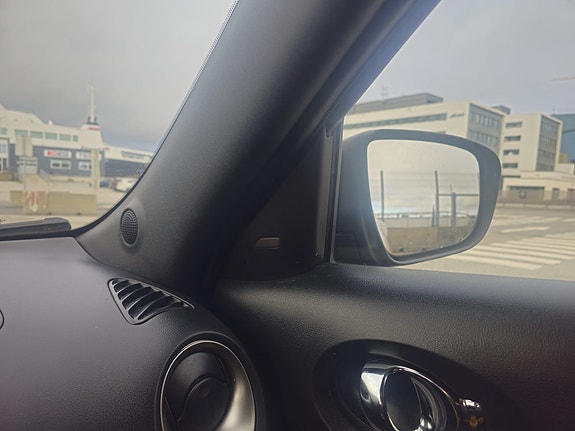 Nissan Juke 14 of 19
