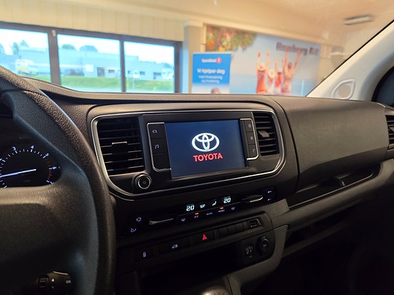 Toyota Proace 24 of 30