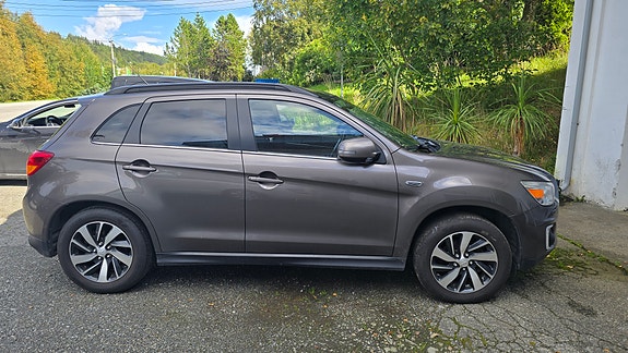 Mitsubishi ASX 15 of 17
