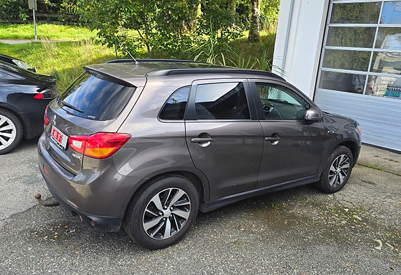 Mitsubishi ASX 4 of 17