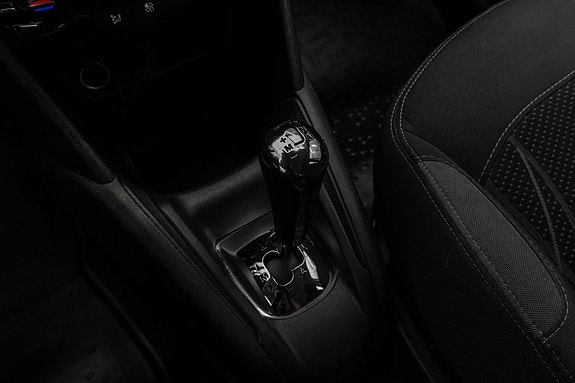 Peugeot 208 14 of 24